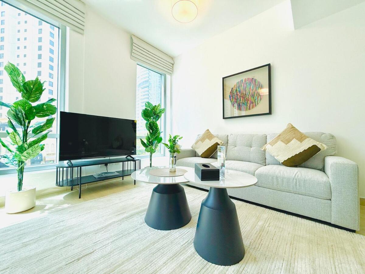 Apartment Vserve - 1 Bedroom Escape In The Heart Of Marina *